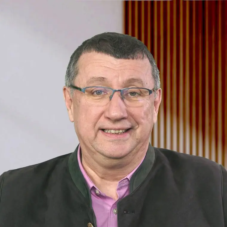 Dipl.-Ing. István Parajdi